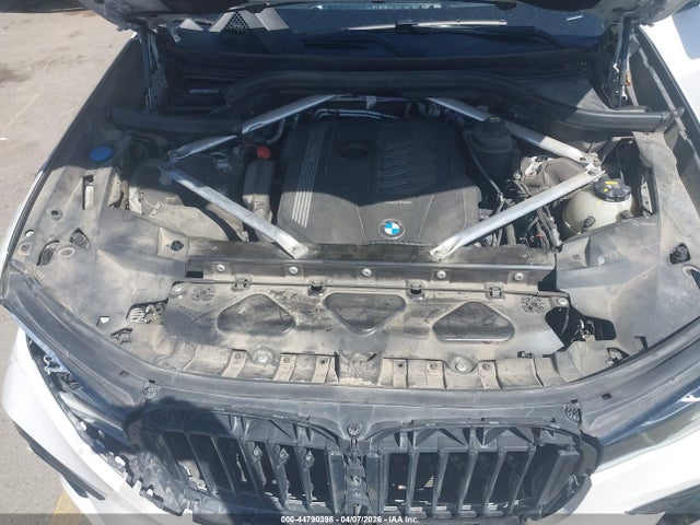 5UXCW2C0XM9F12001 BMW X7 Xdrive40i