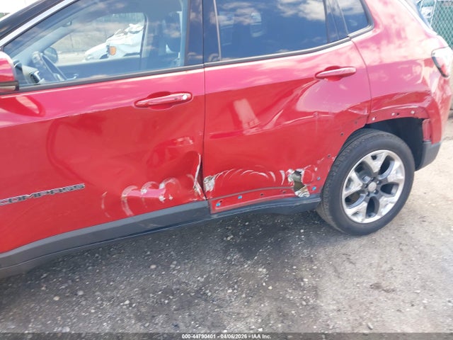 44790401 :رقم المزاد ، 3C4NJDCB2JT482689 vin ، 2018 Jeep Compass Limited 4x4 مزاد بيع