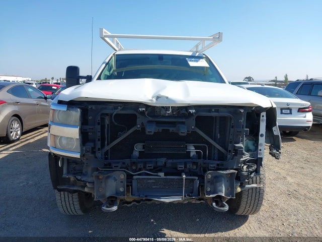 1GB2CUEG6FZ135781 Chevrolet Silverado 2500hd Wt
