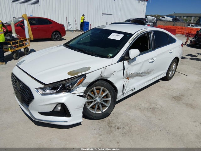 2019 Hyundai Sonata Se მანქანა იყიდება აუქციონზე, vin: 5NPE24AFXKH803169, აუქციონის ნომერი: 44790417