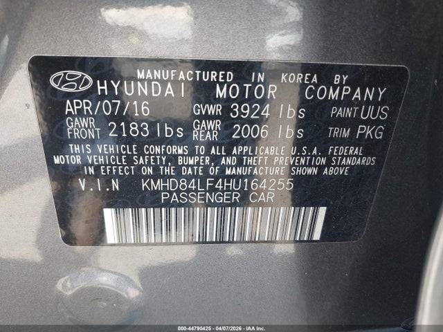 KMHD84LF4HU164255 Hyundai ELANTRA SE