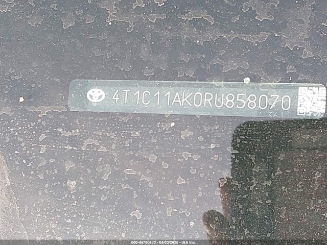 4T1C11AK0RU858070 Toyota CAMRY LE