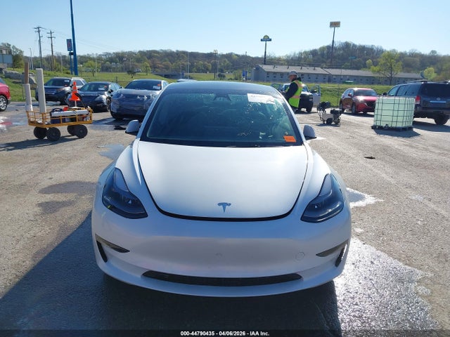 Продаж на аукціоні авто 2023 Tesla Model 3 Rear-wheel Drive, vin: 5YJ3E1EAXPF612613, номер лоту: 44790435
