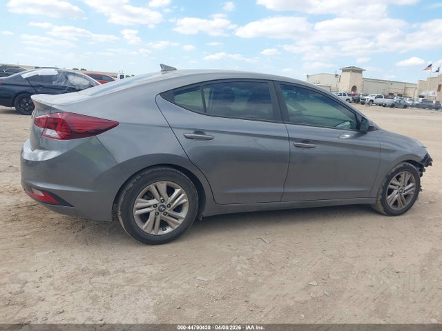 2019 Hyundai Elantra Sel მანქანა იყიდება აუქციონზე, vin: 5NPD84LF8KH484572, აუქციონის ნომერი: 44790438