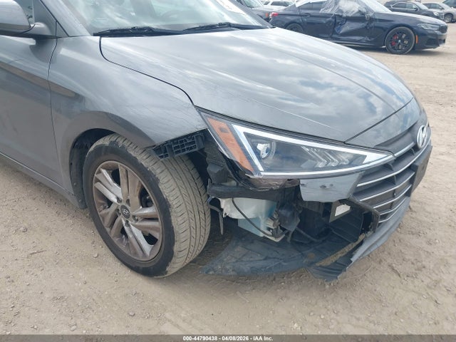 2019 Hyundai Elantra Sel მანქანა იყიდება აუქციონზე, vin: 5NPD84LF8KH484572, აუქციონის ნომერი: 44790438
