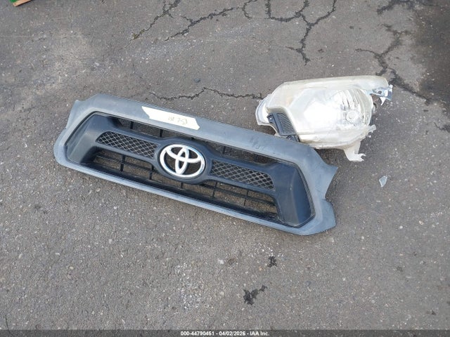 Toyota Tacoma Base V6 2014 3TMLU4EN2EM162018 Image 12