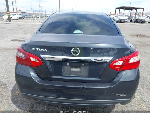 1N4AL3AP4HN358523 Nissan Altima 2.5 S