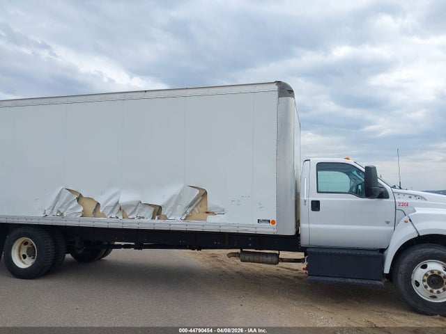 Продаж на аукціоні авто 2022 Ford F-650 Gas, vin: 1FDNF6AN4NDF08890, номер лоту: 44790454