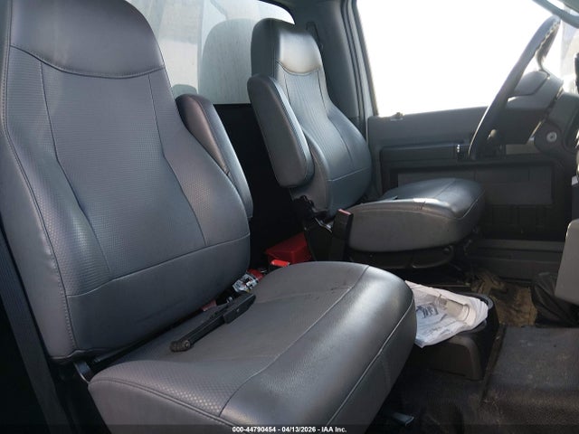 Продаж на аукціоні авто 2022 Ford F-650 Gas, vin: 1FDNF6AN4NDF08890, номер лоту: 44790454
