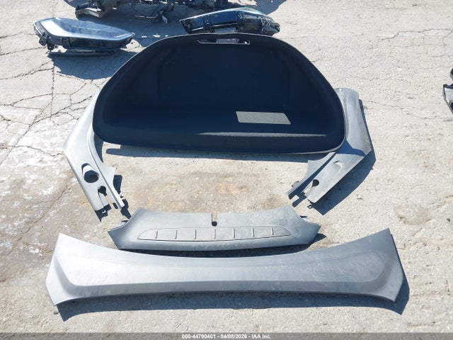 44790461 :رقم المزاد ، 7SAXCDE57PF402694 vin ، 2023 Tesla Model X Dual Motor All-wheel Drive/standard Range مزاد بيع