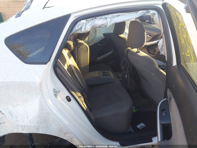JTDKN3DU8E0387462 Toyota Prius Two