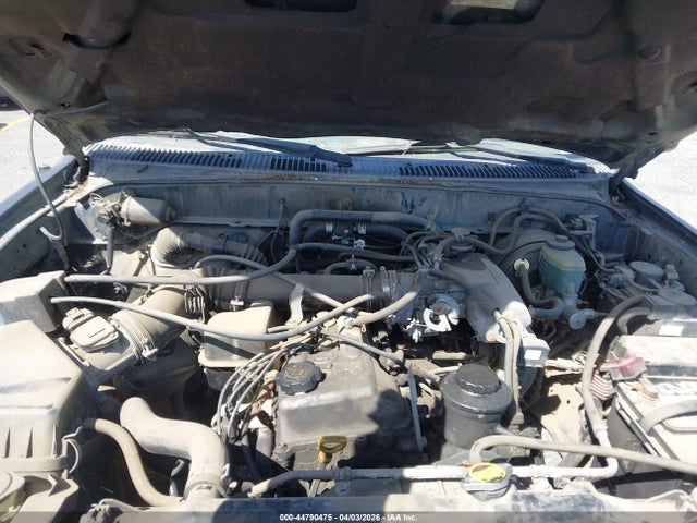 1999 Toyota 4runner მანქანა იყიდება აუქციონზე, vin: JT3GM84R3X0045670, აუქციონის ნომერი: 44790475
