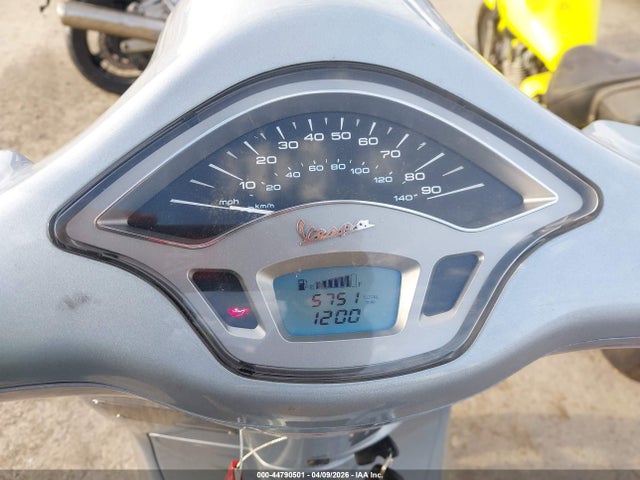 Продажа на аукционе авто 2022 Vespa Primavera/sprint 150, vin: ZAPM818G6N5905451, номер лота: 44790501