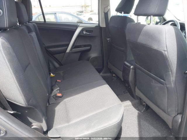Toyota Rav4 Xle 2018 2T3WFREV3JW455679 Image 8