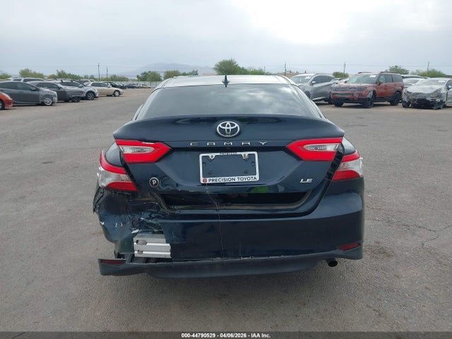 2020 Toyota Camry Le მანქანა იყიდება აუქციონზე, vin: 4T1C11AK6LU387811, აუქციონის ნომერი: 44790529