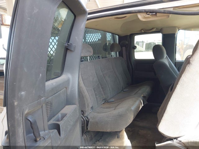 2005 Chevrolet Silverado 3500 Chassis Work Truck მანქანა იყიდება აუქციონზე, vin: 1GBJC39245E310359, აუქციონის ნომერი: 44790531
