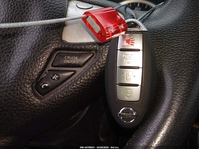 3N1AB7APXJY215978 Nissan SENTRA SR