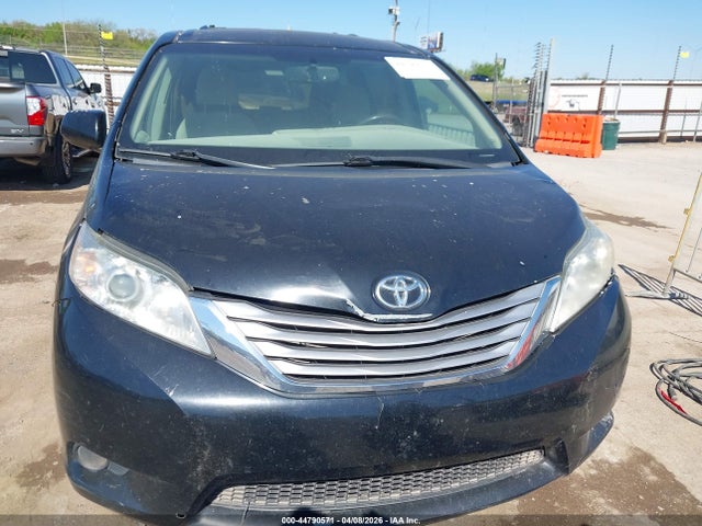 Aukcja sprzedaży 2017 Toyota Sienna Le 8 Passenger, vin: 5TDKZ3DC5HS860893, numer aukcji: 44790571