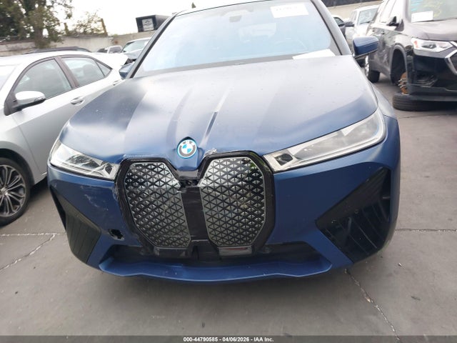 44790585 :رقم المزاد ، WB523CF06NCK66214 vin ، 2022 Bmw Ix Xdrive50 مزاد بيع