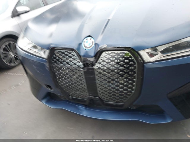 44790585 :رقم المزاد ، WB523CF06NCK66214 vin ، 2022 Bmw Ix Xdrive50 مزاد بيع