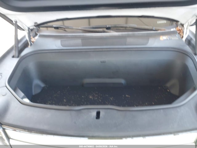 Rivian R1s Adventure 2023 7PDSGABA2PN005321 Image 10