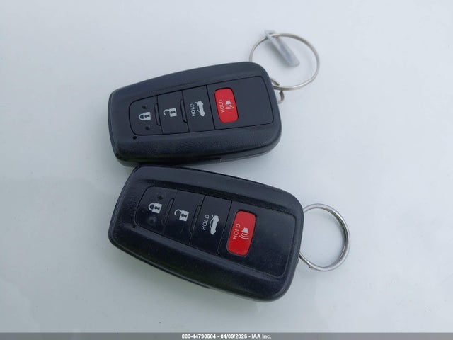 Auction sale of the 2022 Toyota Camry Se, vin: 4T1T11AK9NU623144, lot number: 44790604