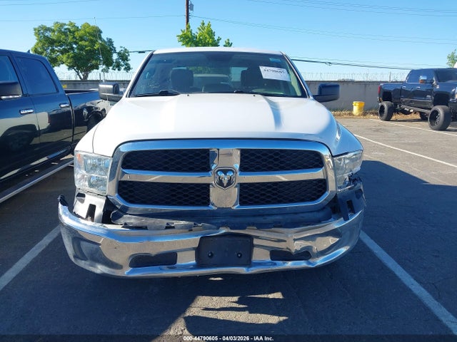 1C6RR6KM4KS750645 RAM 1500 Classic Tradesman 4x2 5&#039;7 Box