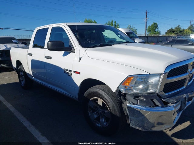 1C6RR6KM4KS750645 RAM 1500 Classic Tradesman 4x2 5&#039;7 Box