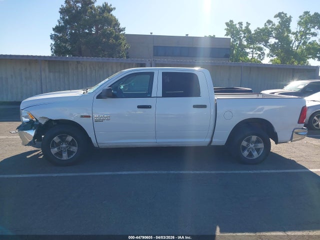 1C6RR6KM4KS750645 RAM 1500 Classic Tradesman 4x2 5&#039;7 Box