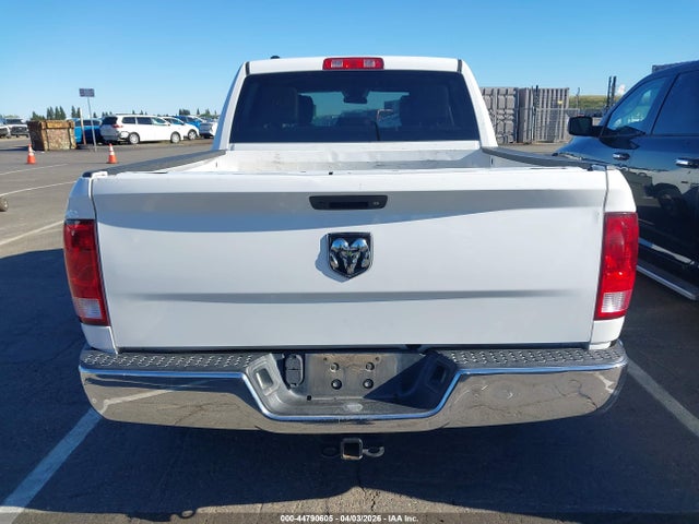 1C6RR6KM4KS750645 RAM 1500 Classic Tradesman 4x2 5&#039;7 Box