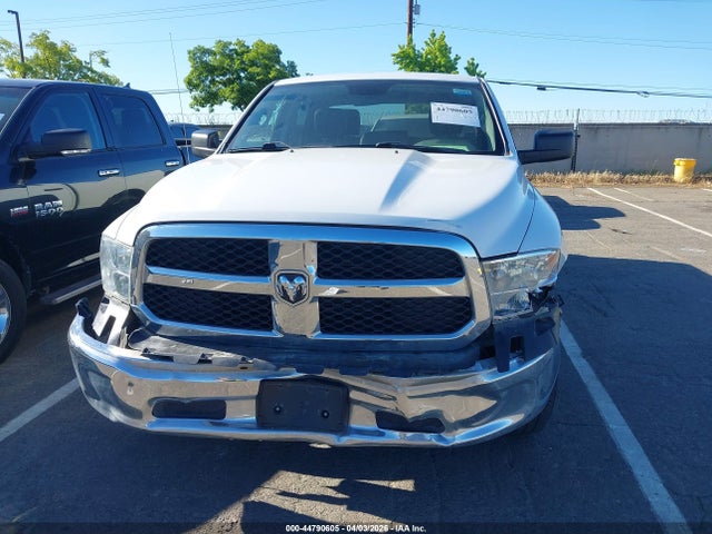 1C6RR6KM4KS750645 RAM 1500 Classic Tradesman 4x2 5&#039;7 Box
