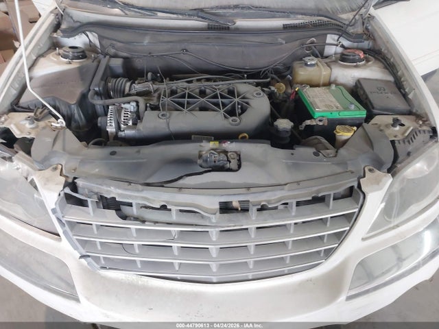 2005 Chrysler Pacifica Touring მანქანა იყიდება აუქციონზე, vin: 2C8GM68405R550226, აუქციონის ნომერი: 44790613