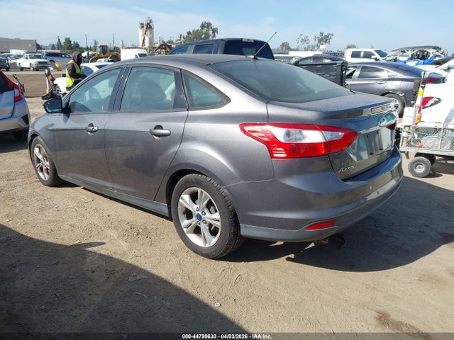 2014 FORD FOCUS 1FADP3F23EL278054 Photo 2