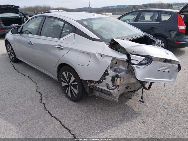 Продаж на аукціоні авто 2022 Nissan Altima Sv Fwd, vin: 1N4BL4DV3NN304548, номер лоту: 44790632