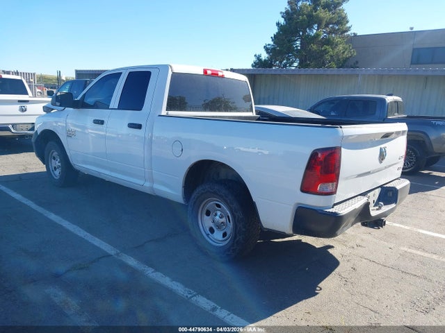 2019 RAM 1500 CLASSIC 1C6RR7FG8KS541824 Photo 2