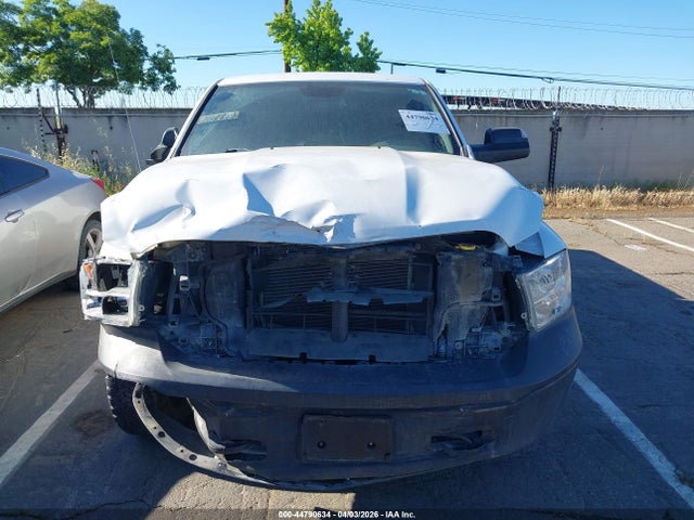 2019 RAM 1500 CLASSIC 1C6RR7FG8KS541824 Photo 5