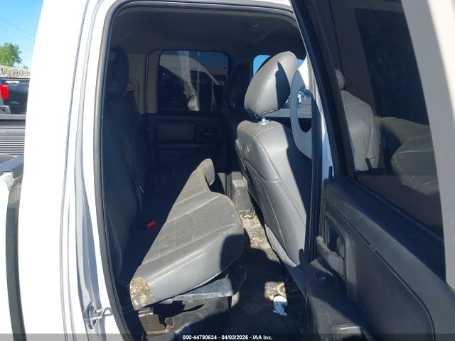 2019 RAM 1500 CLASSIC 1C6RR7FG8KS541824 Photo 7