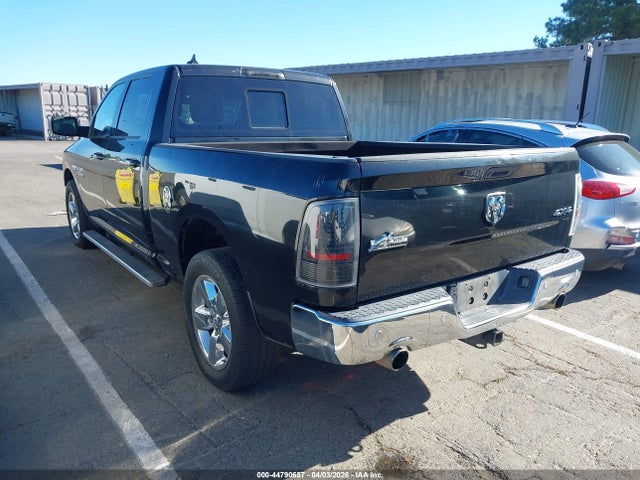 2016 RAM 1500 1C6RR7TT2GS282756 Photo 2