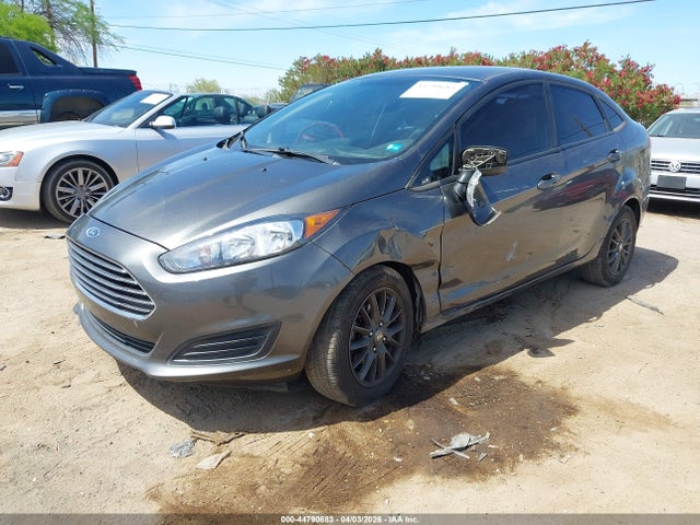 Ford FIESTA SE 2016 3FADP4BE3GM154759 Image 2