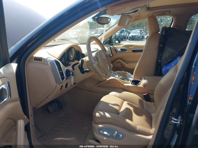 2013 PORSCHE CAYENNE WP1AB2A22DLA86358 Photo 4