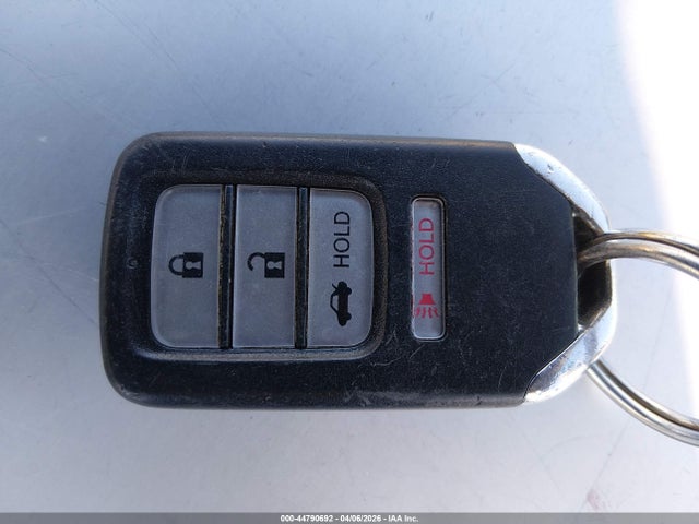 44790692 :رقم المزاد ، 1HGCV1F12JA053462 vin ، 2018 Honda Accord Lx مزاد بيع