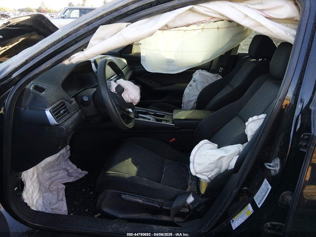 44790692 :رقم المزاد ، 1HGCV1F12JA053462 vin ، 2018 Honda Accord Lx مزاد بيع