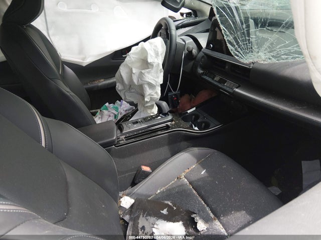 JTDACAAU2R3018305 Toyota PRIUS XLE