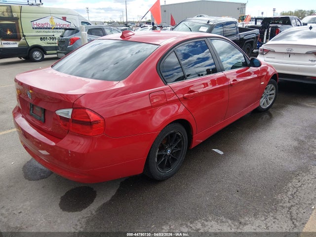 2006 Bmw 325i მანქანა იყიდება აუქციონზე, vin: WBAVB13556KR63516, აუქციონის ნომერი: 44790730