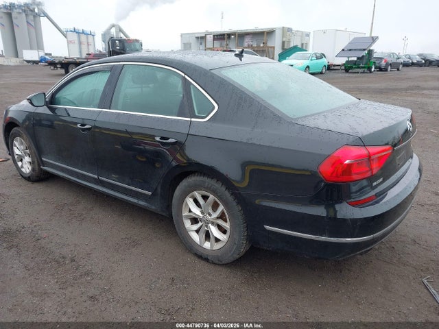 44790736 :رقم المزاد ، 1VWAT7A3XGC009906 vin ، 2016 Volkswagen Passat 1.8t S مزاد بيع
