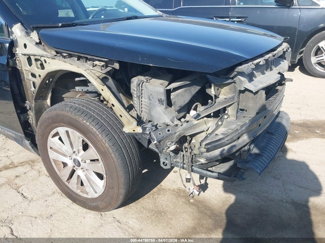 Продажа на аукционе авто 2017 Subaru Outback 2.5i Premium, vin: 4S4BSACC6H3341634, номер лота: 44790755