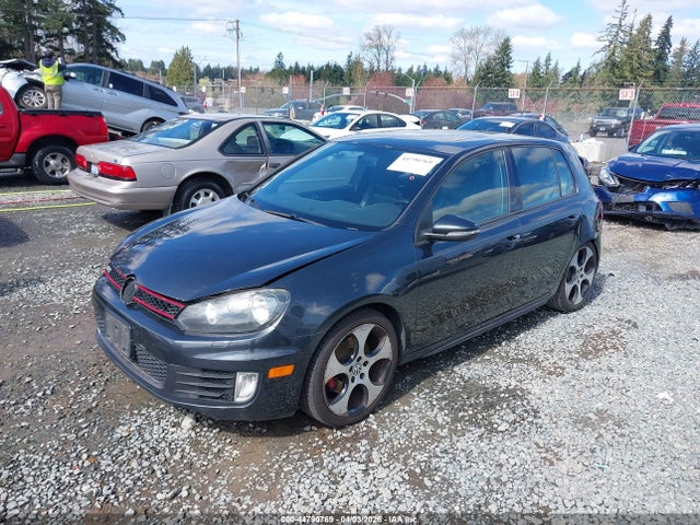 2010 Volkswagen Gti 4-door მანქანა იყიდება აუქციონზე, vin: WVWHD7AJ3AW275044, აუქციონის ნომერი: 44790769