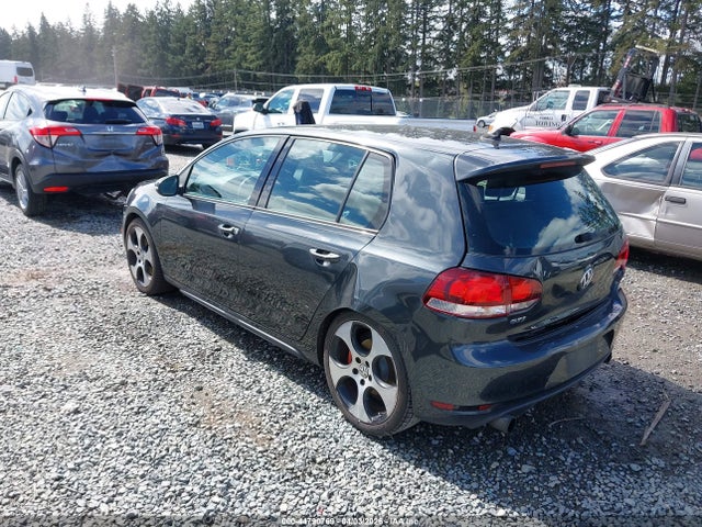 2010 Volkswagen Gti 4-door მანქანა იყიდება აუქციონზე, vin: WVWHD7AJ3AW275044, აუქციონის ნომერი: 44790769
