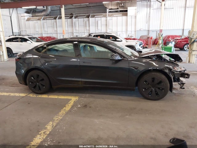 2025 Tesla Model 3 Long Range Rear-wheel Drive/standard Rear-wheel Drive მანქანა იყიდება აუქციონზე, vin: 5YJ3E1EA4SF042889, აუქციონის ნომერი: 44790772