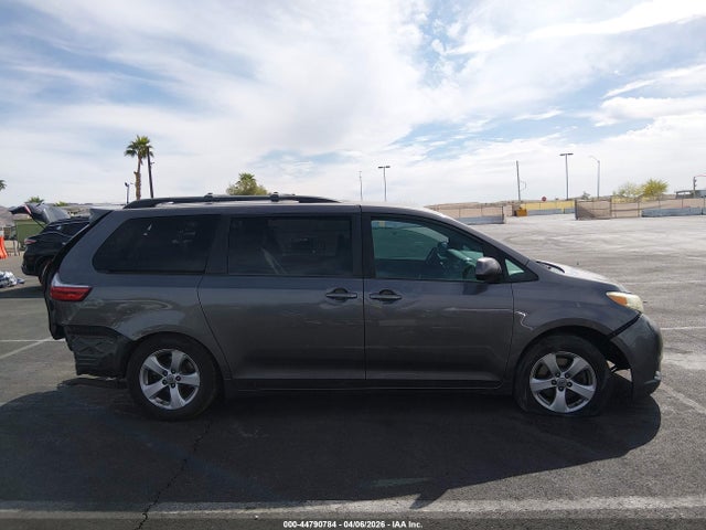 Toyota Sienna Le 8 Passenger 2015 5TDKK3DC0FS591672 Image 14